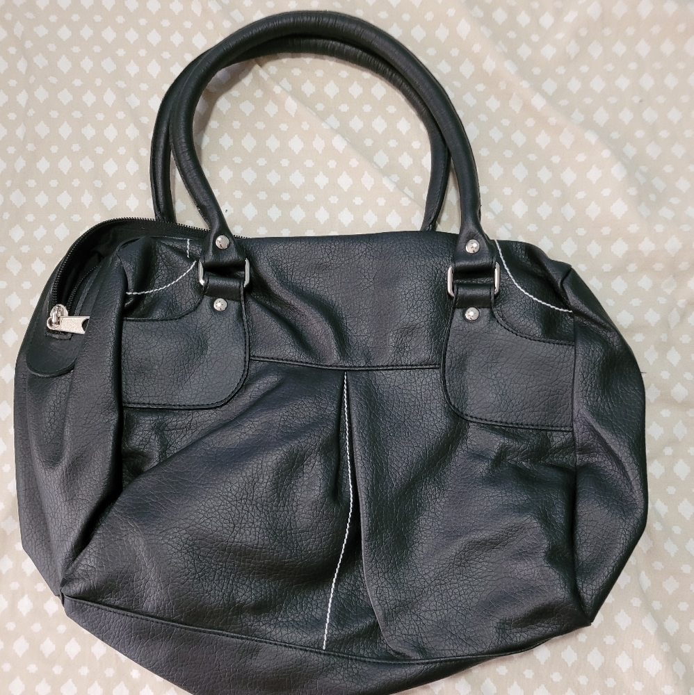 Simple black purse